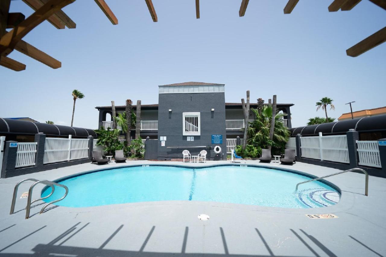 Days Inn By Wyndham Portland/Corpus Christi מראה חיצוני תמונה