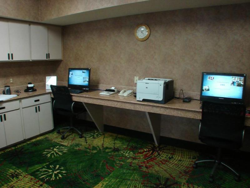 Days Inn By Wyndham Portland/Corpus Christi מראה חיצוני תמונה